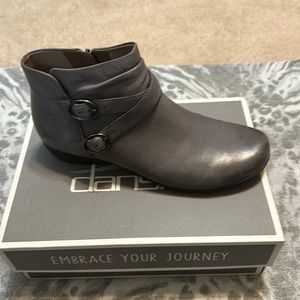 Dansko Grey Faithe Burnished Leather Boots, Size 41 (10 1/2-11), Worn Once